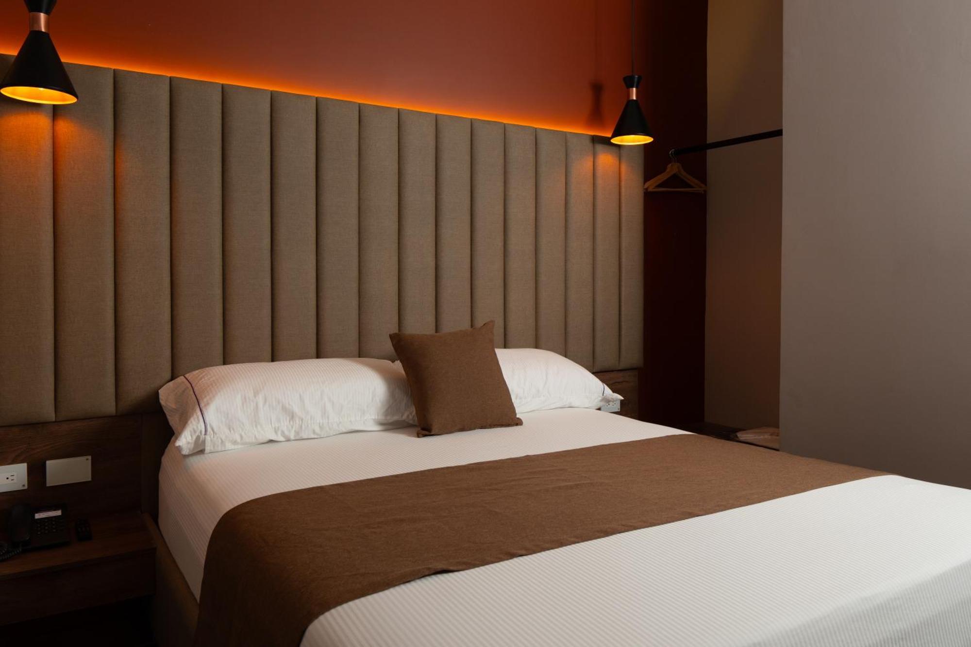 Hotel Byhours Circunvalar - Adults Only Баранкила Екстериор снимка