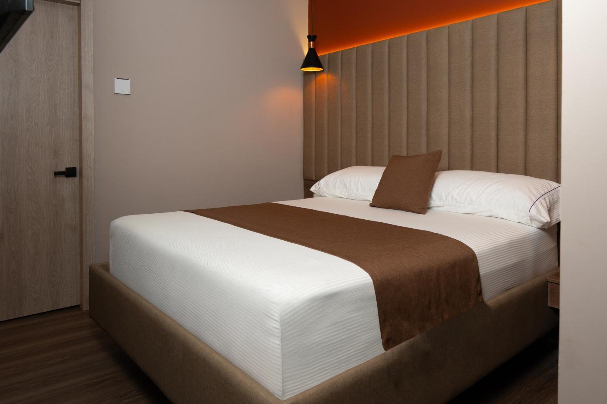 Hotel Byhours Circunvalar - Adults Only Баранкила Екстериор снимка